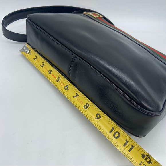 Vintage Gucci Leather Shoulder Bag with Sherry Strip - Picture 5 of 16
